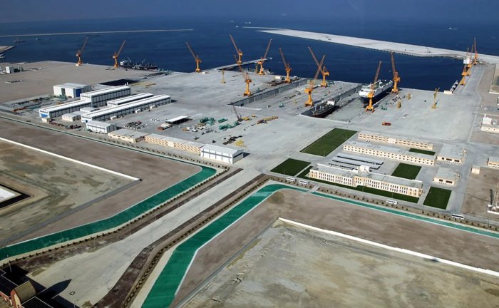 Ummon muhim neft terminalidan barcha kemalarini qaytarib oldi