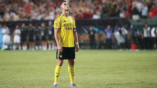 Роналду «Ман Юнайтед»ни сотиб олишни орзу қилмоқда