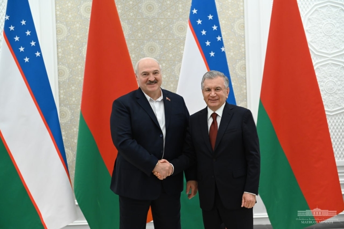 Shavkat Mirziyoyev Lukashenko bilan uchrashdi