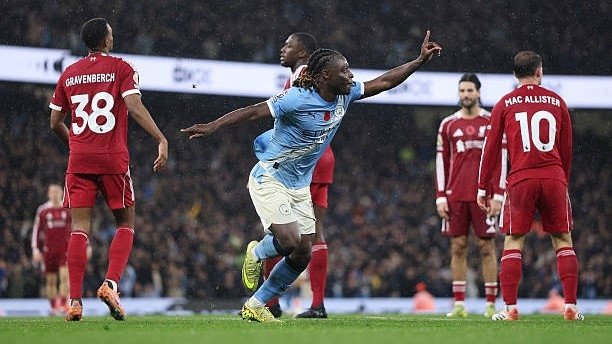 Абдуқодир Ҳусанов қайдномага киритилмаган ўйинда «Манчестер Сити» «Ливерпуль»ни йирик ҳисобда мағлуб этди (ВИДЕО)