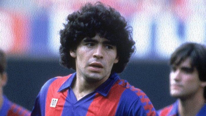 Maradonaning tarixiy formasi 152 ming yevroga sotildi