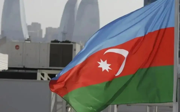 Ozarbayjon Erondagi elchixonasida ish faoliyatini qayta tikladi