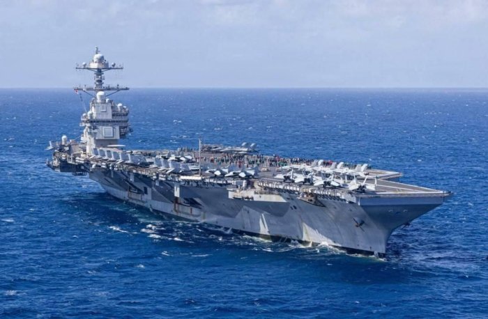 АҚШнинг энг катта авиаташувчиси Gerald R. Ford'да ёнғин содир бўлди, кема Эронга қарши урушда сафдан чиқиши мумкин 