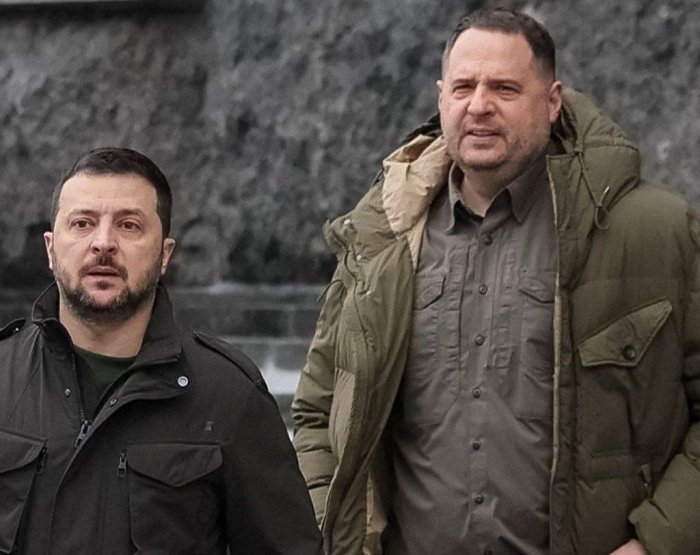  Ермак ўз истеъфоси учун Зеленскийдан хафа эмаслигини билдирди