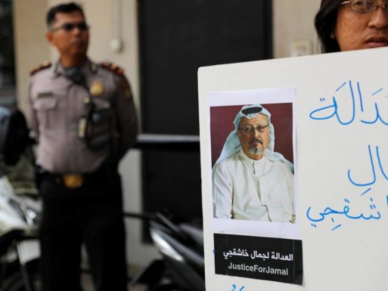 Saudiyalik jurnalist Jamol Qoshiqchining o‘ldirilishi to‘g‘risidagi hujjatdan uch kishining ismi sirli ravishda g‘oyib bo‘ldi