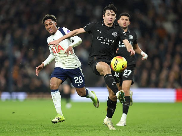 Husanov "Siti" himoyachilari ichida eng past ball olgan futbolchi bo‘ldi!