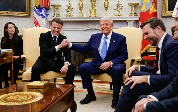 Макрон Трампга G7 давлатлари, Украина ва Россия иштирокида учрашув ўтказишни таклиф қилди