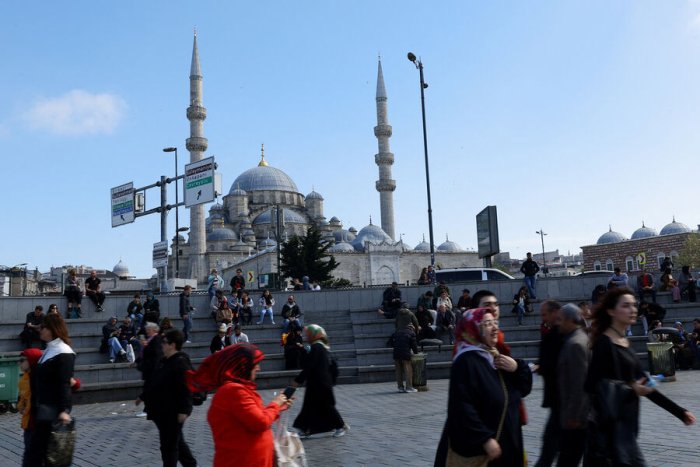 Istanbuldagi zilziladan so‘ng 4295 binoga zarar yetdi — Murat Qurum Istanbuldagi zilziladan so‘ng 4295 binoga zarar yetdi — Murat Qurum