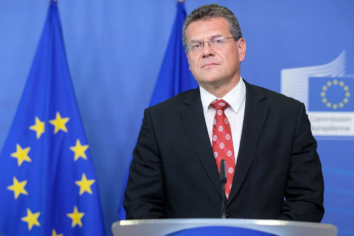 Хитой Европа автомобиль ишлаб чиқарувчиларига асосий чипларни етказиб беришни тиклайди