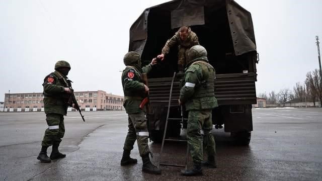 Rossiya Ukraina bilan navbatdagi asirlar almashinuvini o‘tkazdi – rasmiy bayonot Rossiya Ukraina bilan navbatdagi asirlar almashinuvini o‘tkazdi – rasmiy bayonot