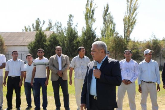 Koson tumani hokimi: Paxta yig‘im-terim mavsumida hech kim majburiy mehnatga jalb etilmaydi Koson tumani hokimi: Paxta yig‘im-terim mavsumida hech kim majburiy mehnatga jalb etilmaydi