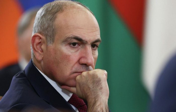 Erevan Zelenskiyni kutmoqda: Pashinyan Ukraina prezidentini sammitga taklif qildi