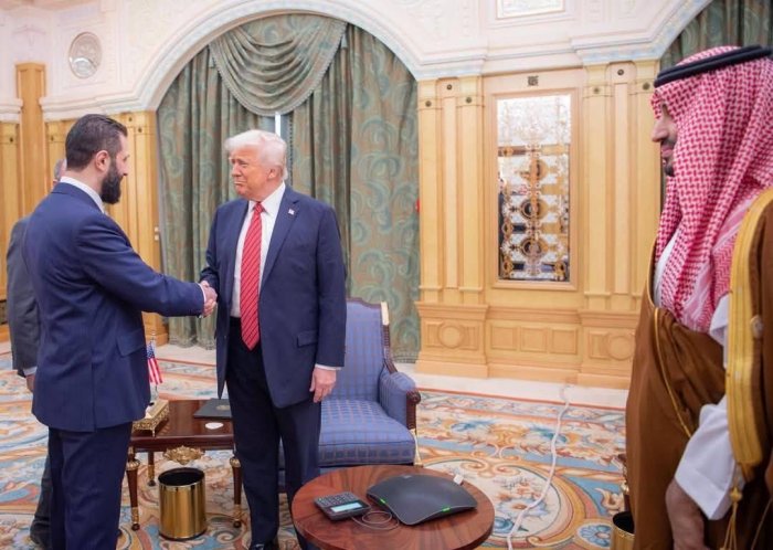 Трамп Саудия Арабистонида Аҳмад аш-Шараа билан учрашди — ОАВ Трамп Саудия Арабистонида Аҳмад аш-Шараа билан учрашди — ОАВ