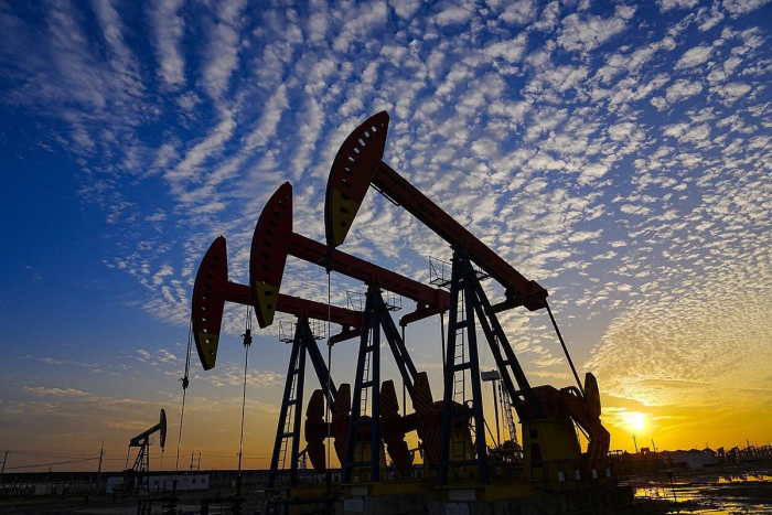 АҚШ Эрон нефтини сотиш учун берилган рухсатномани янгиламайди