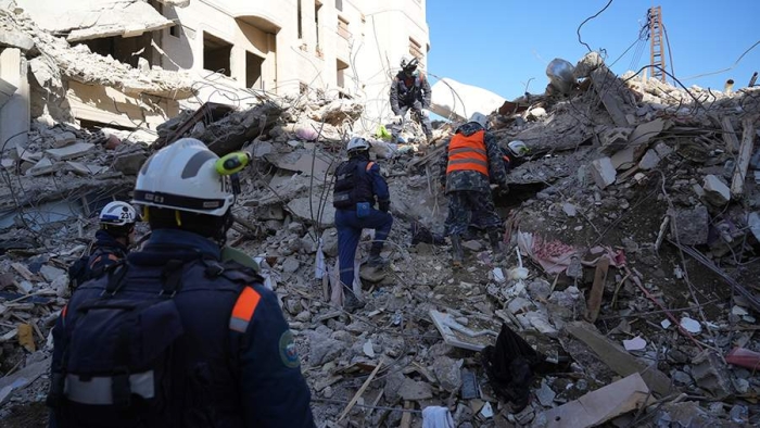 Суриядаги зилзила оқибатида вафот этганлар сони 1347 та ташкил этмоқда