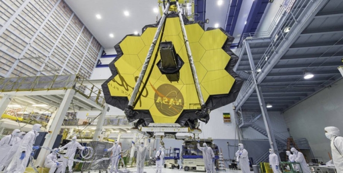 "Энг кучли телескоп" бўлган James Webb телескопи бугун фазога учирилди