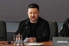 Зеленскийнинг 9 май сулҳ таклифи тактик ҳаракат деб баҳоланди