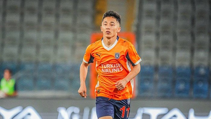 Туркия суперлигаси. «Башакшеҳир» - «Эюпспор». Файзуллаев ва Шомуродов асосий таркибда