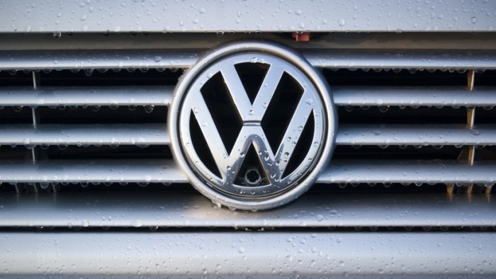 Volkswagen Germaniyada 50 ming xodimni ishdan bo‘shatishini e’lon qildi