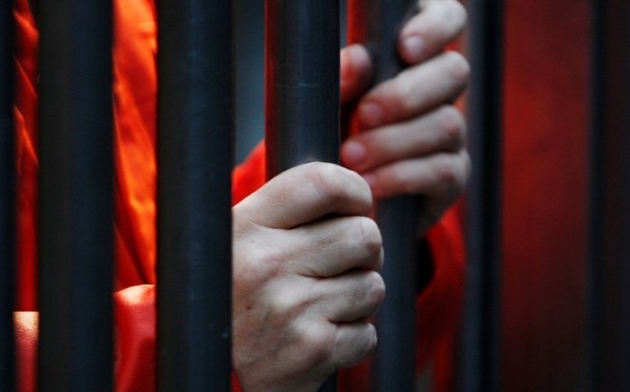 Йирик ўрмон ёнғинлари сабабли АҚШ қамоқхонаси эвакуация қилинди