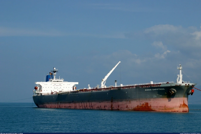 Сурия 14 йил ичида биринчи нефть партиясини экспорт қилди