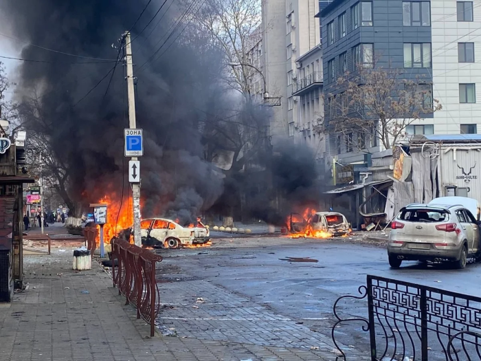 Rossiyaning Xersonga uyushtirgan hujumlari oqibatida ikki kishi halok bo‘ldi