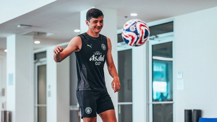 «Manchester Siti» Husanovni «Lion»ga ijaraga berishni istamadi