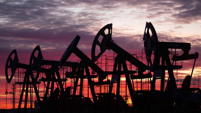 ЕИ Россия нефтига зарба бермоқчи: G7 давлатларига нархни 50 долларга туширишни таклиф қилди