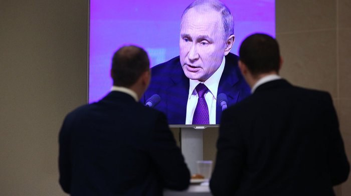 Bloomberg: Италия ҳукумати мамлакат тадбиркорларидан Путин билан бўлиб ўтадиган бизнес учрашувини бекор қилишни сўради