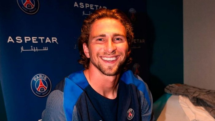 "PSJ" sardori UYEFA Superkubogi medalini ukrainalik futbolchiga berdi