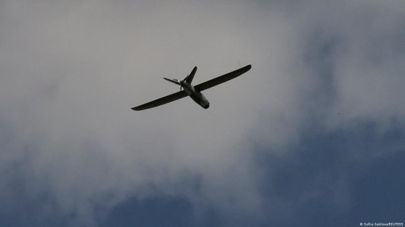 Dronlar Rossiya hududlari va Qrimga hujum qildi