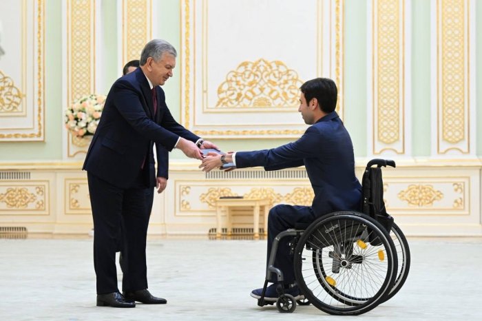 Шавкат Мирзиёев янги тайинланган элчиларнинг ишонч ёрлиқларини қабул қилди