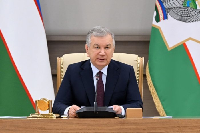 Президент Шавкат Мирзиёев раислигида мактаб таълими юзасидан видеоселектор йиғилиши бошланди