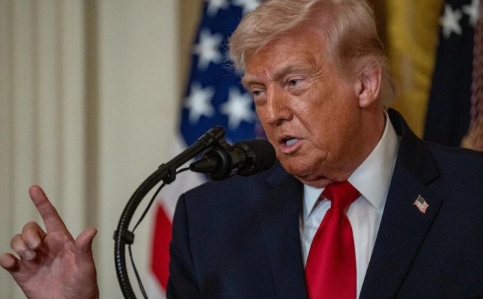 Кремль: Трамп Украина бўйича музокараларга қизиқишини йўқотмаган