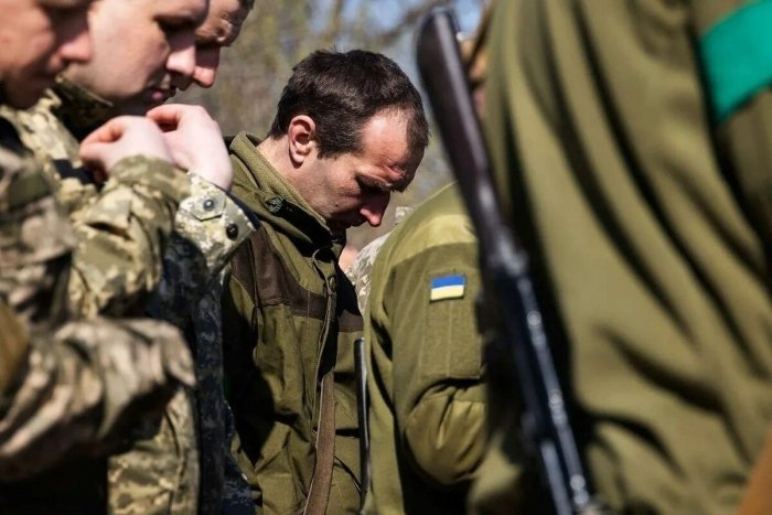 Rossiya harbiylari taslim bo‘lgan kamida 15 nafar ukrainalik askarni qatl qilgan