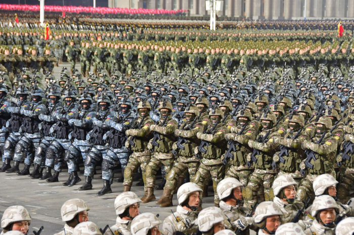 Shimoliy Koreya 800 ming askar yig‘di 