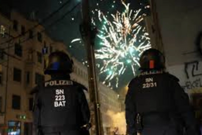 Yangi yil arafasida Germaniyada ikki kishi halok bo‘ldi, 400 kishi hibsga olindi