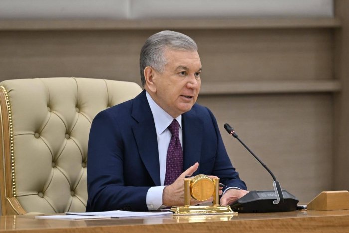 Шавкат Мирзиёев маҳаллий саноатни ривожлантириш бўйича устувор вазифаларни белгилади Шавкат Мирзиёев маҳаллий саноатни ривожлантириш бўйича устувор вазифаларни белгилади