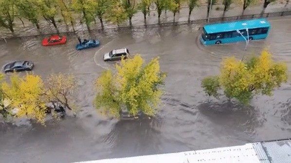Қарағандада сув тошқини юз берди Қарағандада сув тошқини юз берди