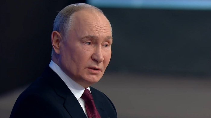 Путин: “Пасха сулҳи”дан кейин жанговар ҳаракатлар яна тикланди — Россия президенти Путин: “Пасха сулҳи”дан кейин жанговар ҳаракатлар яна тикланди — Россия президенти