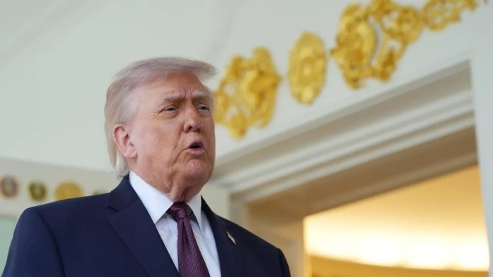 Трамп Эроннинг баллистик ракеталарини сақлаб қолиши мумкинлигини айтди