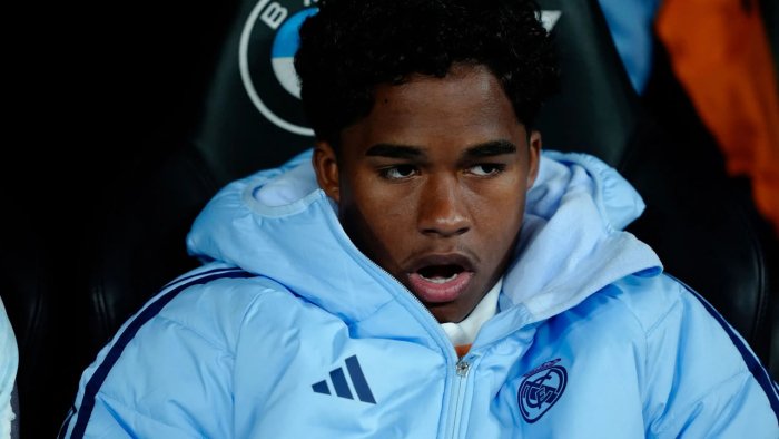 «ПСЖ» мураббийига «Реал» «захирага михлаган» ҳужумчи керак