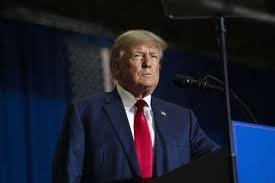 Иммиграция сиёсати туфайли Трамп рейтинги 38 фоизгача пасайди