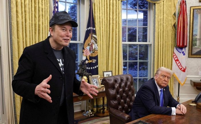 Маск Трампни янги импорт божларини жорий этмасликка ишонтиришга ҳаракат қилган
