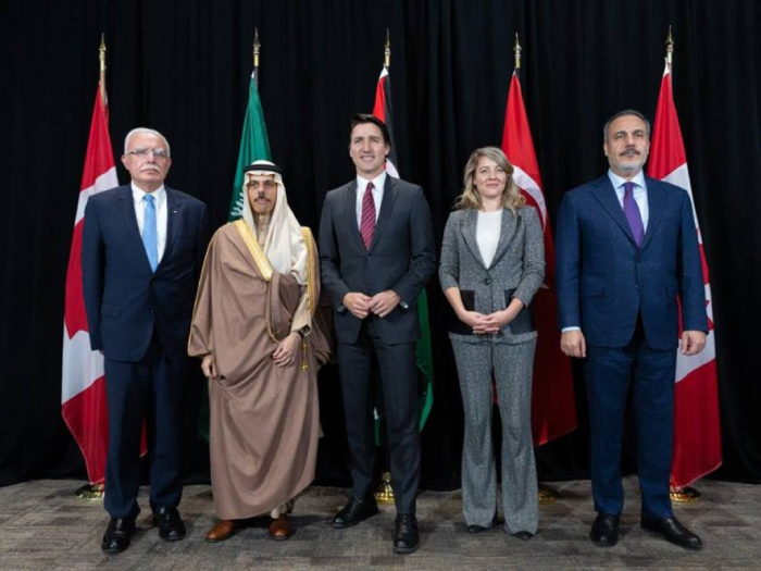 Араб-Ислом вазирлари делегацияси Канада расмийлари билан учрашди
