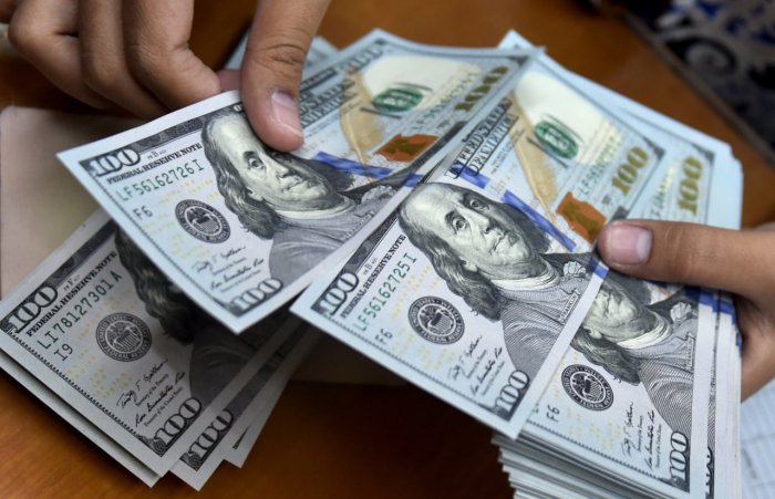 AQSh dollarining yurtimizdagi rasmiy kursi yana pasaydi AQSh dollarining yurtimizdagi rasmiy kursi yana pasaydi