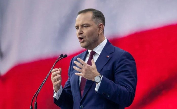 Полша президенти украиналикларга ёрдам кўрсатиш ҳақидаги қонунга вето қўйди