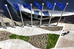 Evropa Ittifoqi Rossiyani kuchli raqib deb atadi