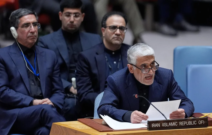 Эрон бешта араб давлатидан "урушдаги шериклик" учун компенсация талаб қилди