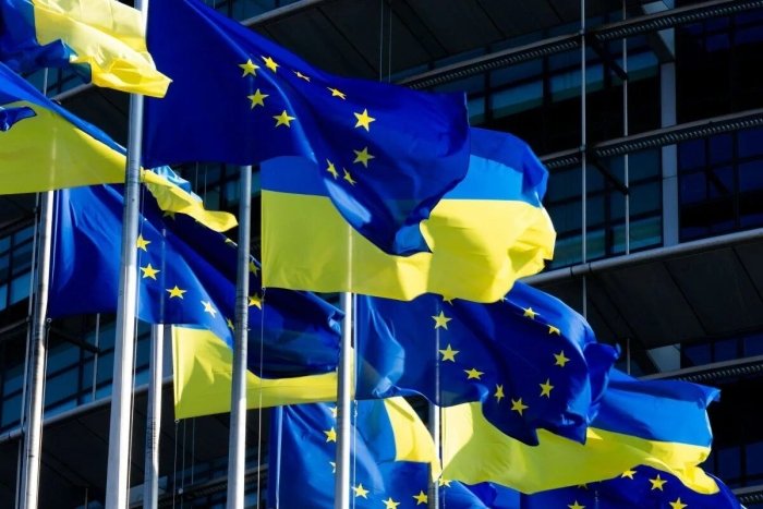 Европа Иттифоқи Украинага қурол етказиб беришни тезлаштиради ва оширади — Европа кенгаши раҳбари